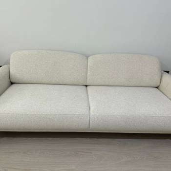 İki Aylık Koltukta Sürekli Renk Farkı Ve Çözülmeyen Değişim Sorunu