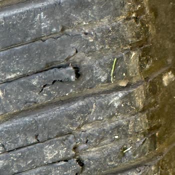 Goodyear Lastiklerde 20.000 Km'de Soyulma Ve Çatlak Sorunu