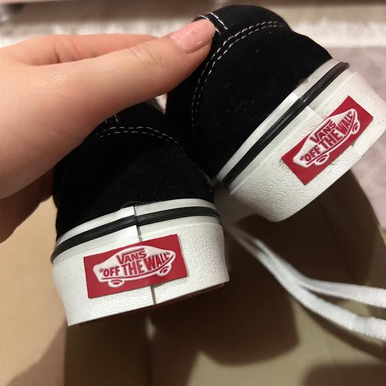 Hatalı Ayakkabı Gönderildi İletişim Kuramıyorum Para İadesi İstiyorum