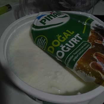 Son Kullanma Tarihi Geçmemiş Yoğurt Küflü Çıktı, Güvenim Sarsıldı