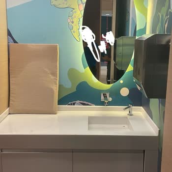 Forum Mersin AVM Emzirme Odasında Hijyen Ve Donanım Eksikliği