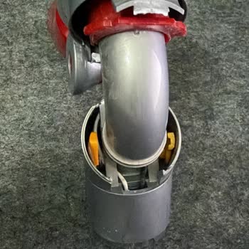Dyson Süpürge Parçası Garanti Süresinde Aniden Kırıldı Mağduriyet Yaşadım