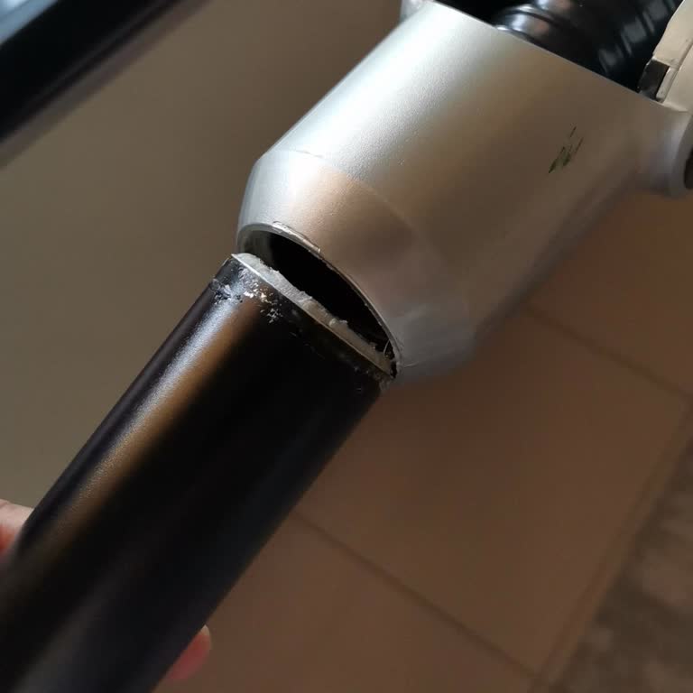 Vestel S70 Süpürgede Garanti Dışı Boru Kırılması Sorunu