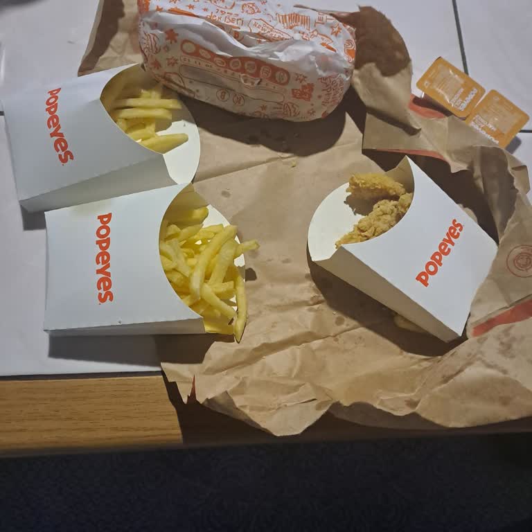 Popeyes Siparişimde Büyük Eksiklik Ve Yetersiz Müşteri Hizmeti