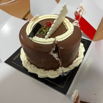 Pasta Dağıldı, Hayal Kırıklığına Uğradık!