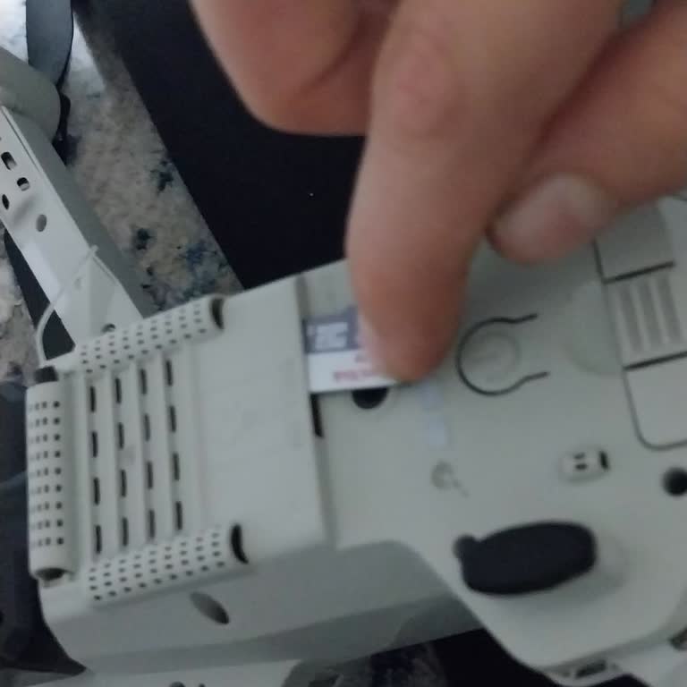 Media Markt SD Kart Yuva Sorunu