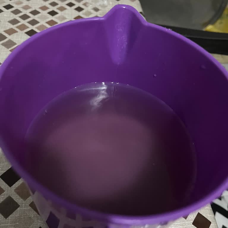 Damacana Suyunda Yeşillenme: Sağlık Riski Ve Acil Çözüm Talebi