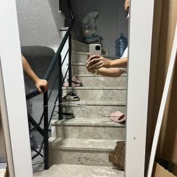 Gardırop Parçası Kırık Geldi, Çözüm Sunulmuyor