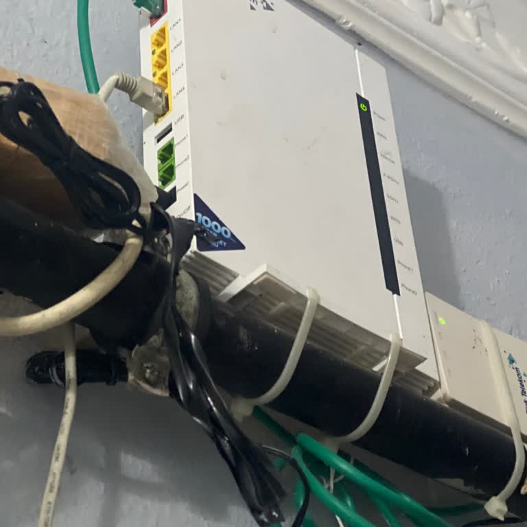 Bir Haftadır İnternet Yok, Sorun Çözülmüyor!