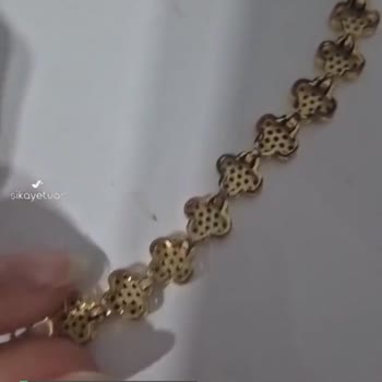 Takıştır Accessories Ürünün Kimyasal İle Etkileşime Girmediği Halde Kararması!