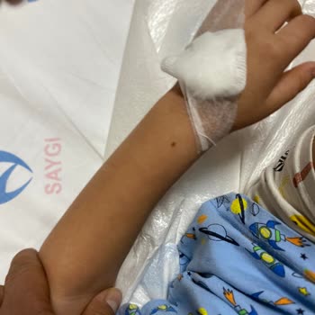 Acil Serviste Yetersiz İlgi Ve Yanlış İşlemler Nedeniyle Mağduriyet Yaşadık