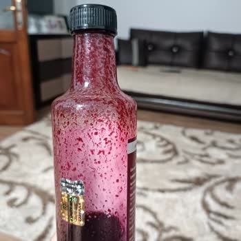 Karadut Özü Posalı Ve Yoğun Kıvamda, Biberonda Tıkanma Sorunu Yaşadık