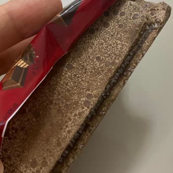 Ülker Dido Sütlü Çikolata İçinden Kurt Çıkması Ve Sağlık Tehlikesi
