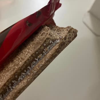 Ülker Dido Sütlü Çikolata İçinden Kurt Çıkması Ve Sağlık Tehlikesi