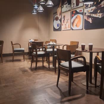 Kahve Siparişimizde Krema Eksikliği Ve İlgisiz Hizmet Deneyimi