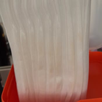 Sleepy Temizlik Mendilinde Kirli Ve Sarı Lekeler Güvenimi Kaybettirdi