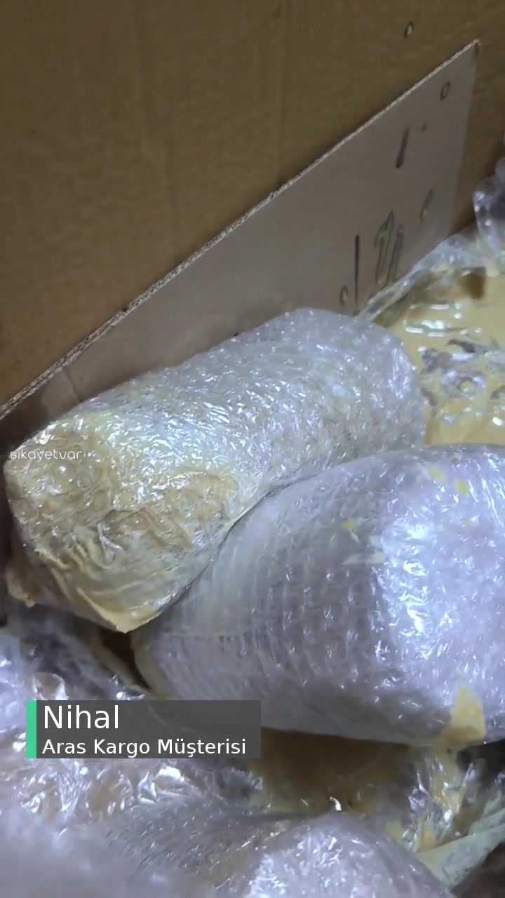 Aras Kargo Çalışanlarının İşgüzarlığı Yüzünden Mağduruz! videonun kapak resmi