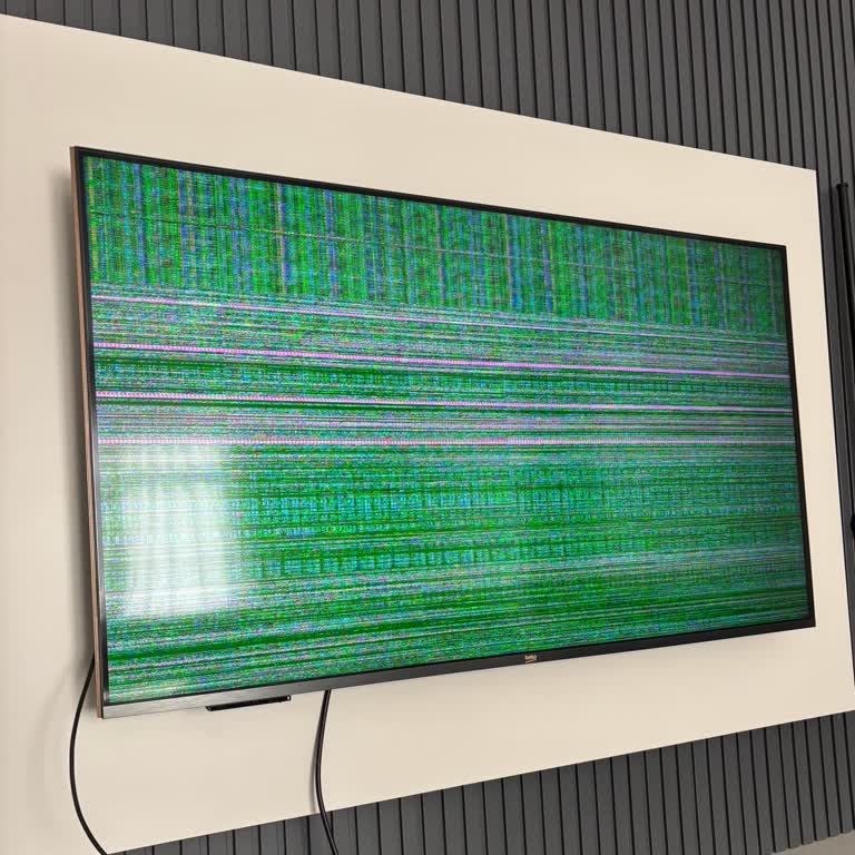 PlayStation Türkiye Ps5 Dijital Slim Cihazımda Ekranda Yeşil Parazitlenme ve Görüntü Bozulması