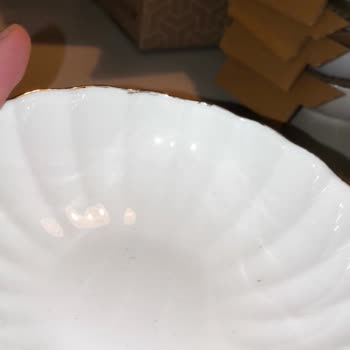 Kırık Gelen Yemek Takımı Ve Ulaşılamayan Müşteri Hizmeti