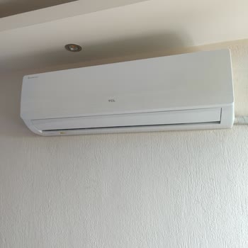 Yetkisiz Servis Nedeniyle Klimam Ve Evim Zarar Gördü, Mağduriyetim Giderilmiyor