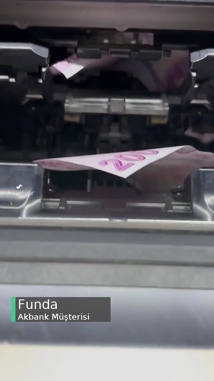 Akbank ATM Yatırdığım Paraya El Koydu! videonun kapak resmi