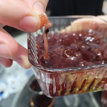 BİM İlkgün Çilek Reçelinde Yabancı Maddeyle Karşılaştık