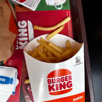 Soğuk Ve Eksik Patates, İlgisiz Müdür Nedeniyle Mağduriyet Yaşadım