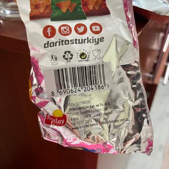 Worm Found Inside Doritos Cheese Chips