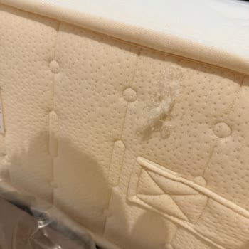 Hasarlı Yatak Teslimatı Ve Yetersiz Müşteri Hizmetleri Deneyimi