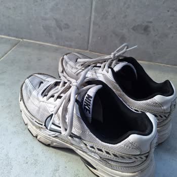 Nike Ayakkabımın Dikişleri Açıldı Değişim Talebim Reddedildi