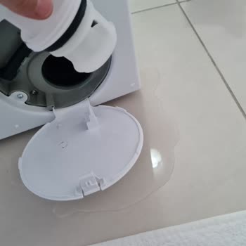 Kirli Ve Lekeli Gelen Çamaşır Makinesi İçin İade Talebim Reddedildi