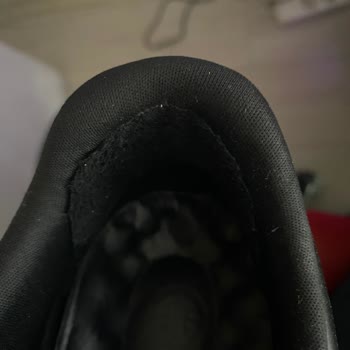 Ayakkabının Kısa Sürede Yıpranması Ve Yetersiz Tamir Sonrası Yaşanan Sorun