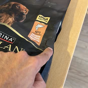 Yırtık Gelen Köpek Maması Paketleri İçin Değişim Ve İade Talebim Reddedildi