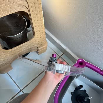 Mop Haznesinde Kapak Sorunu ve Kullanım Zorluğu