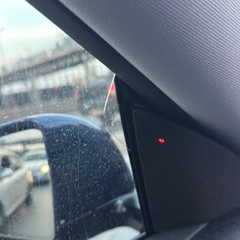 Cam Çatlağı Ve Kötü Kaplama Sonrası İlgisiz Hizmet Mağduriyeti