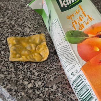 Meyve Suyunun İçinden Çıkan Yabancı Madde Şoku