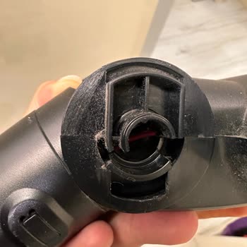 Bosch Unlimited Gen2 Serie 8 Süpürge Tekerleği Garanti Kapsamında Değerlendirilmeli