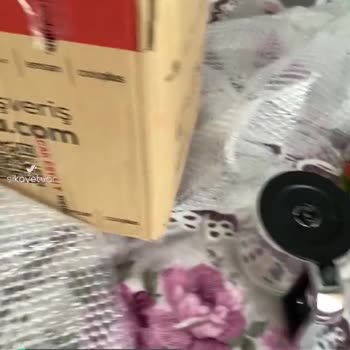 Karaca Züccaciye Üç Aydır Mağdur Olduğum İçin Ürünümü Demlik Kısmı Kırık Geldi!