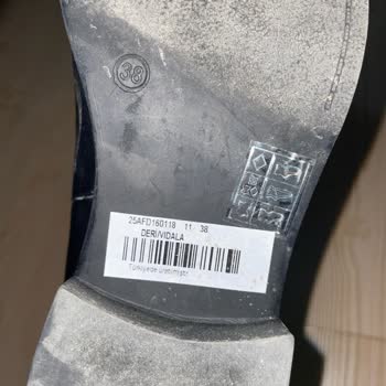 Yeni Alınan Derimod Bot Ayağımı Yaraladı Müşteri Hizmetleri Çözüm Sunmadı