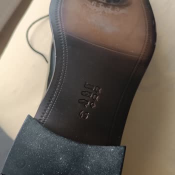 Kullanılmış Ve Yanlış Numara Ayakkabı Gönderimi: Hayal Kırıklığı Ve Çözüm Talebi