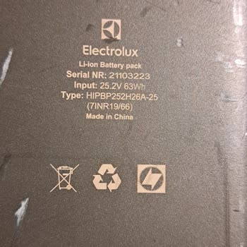 Servis Sonrası Orijinal Batarya Yerine Eski Batarya Takıldı, Haklarımız Göz Ardı Ediliyor