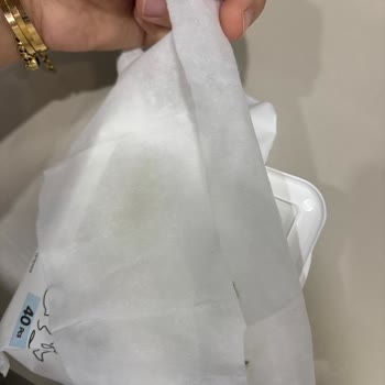 Küflü Islak Mendil Ve Yetersiz Müşteri Hizmeti Deneyimi