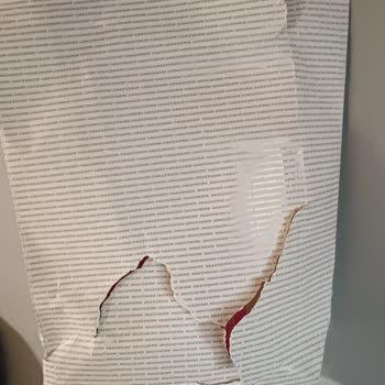 Siparişimde Hediye Paketi Ve Not Eksik, Müşteri Hizmetlerine Ulaşamıyorum