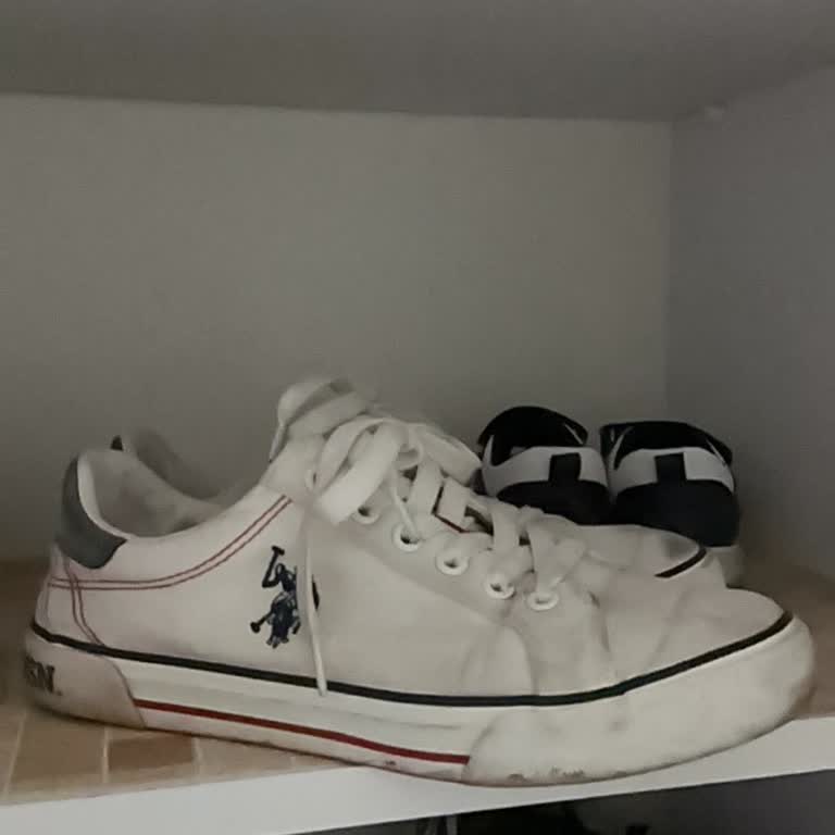 Kısa Sürede Rengi Solan Ve Dikişleri Atan US Polo Ayakkabı İçin İade Talebi