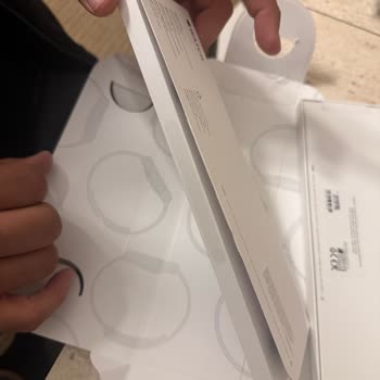 Sıfır Diye Aldığım Apple Watch Teşhir Ürün Çıktı, İade Sorunu Yaşıyorum