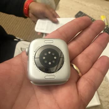 Sıfır Diye Aldığım Apple Watch Teşhir Ürün Çıktı, İade Sorunu Yaşıyorum
