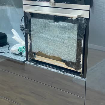 Kendi Kendine Patlayan Fırın Camı Ve İlgisiz Servis Yaklaşımı