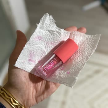 Beaulis Gloss Ambalajı Akıyor, Çantam Lekelendi