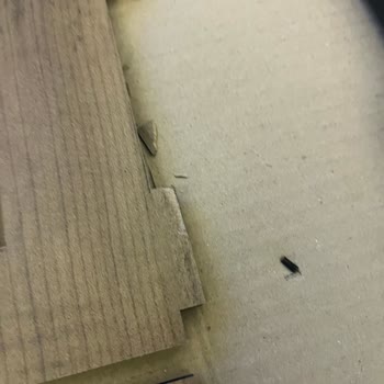 Bahadır Grup Oyuncak Hb Oyuncak Kitaplık Hem Kırık Hem De Defolu Çıktı
