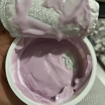 Sek Süt Son Kullanma Tarihi Geçmemiş Quark Yoğurtlarda Küf Ve Bozulma Sorunu